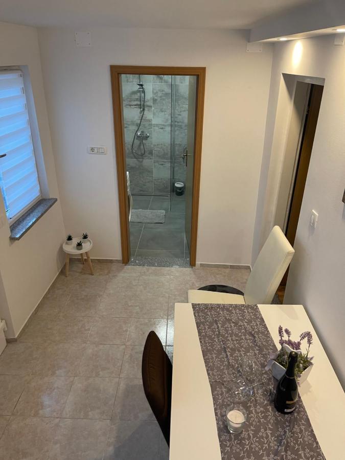 Apartma Lavanda 科佩尔 外观 照片